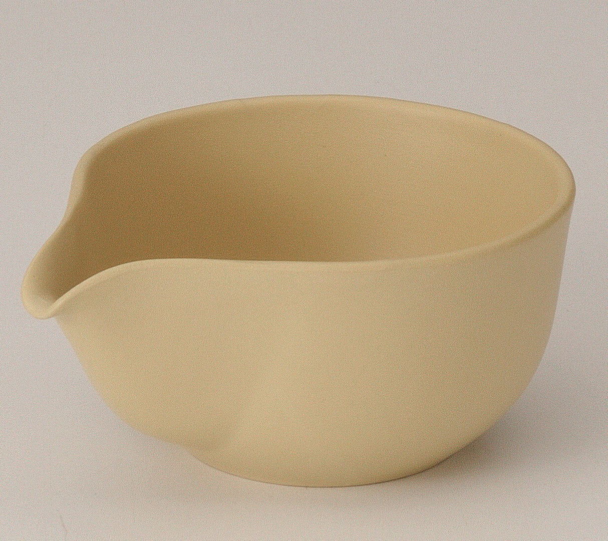 Takasuke Kiln (Y120) 高資陶苑: Tokoname Yuzamashi Cooling Bowl, Sand Yellow, 160 ml