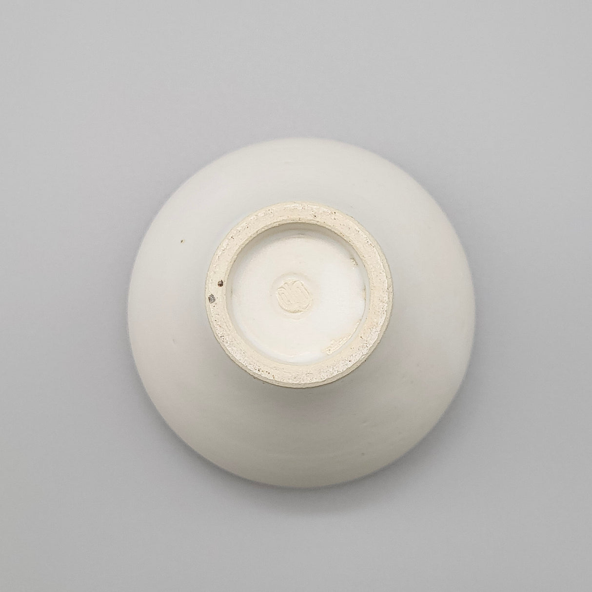 Emui × YUNOMI / HAKU(Handmade Ceramic / 桐箱入りユノミオリジナル)