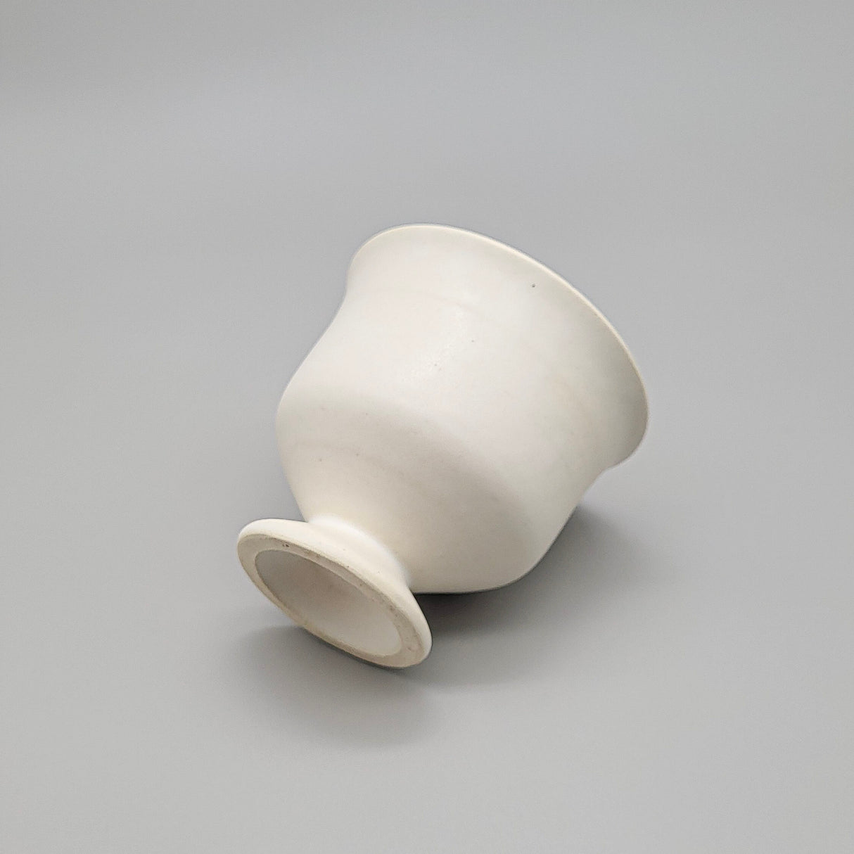 Emui × YUNOMI / HAKU Goblet(Handmade Ceramic / 桐箱入りユノミオリジナル)1