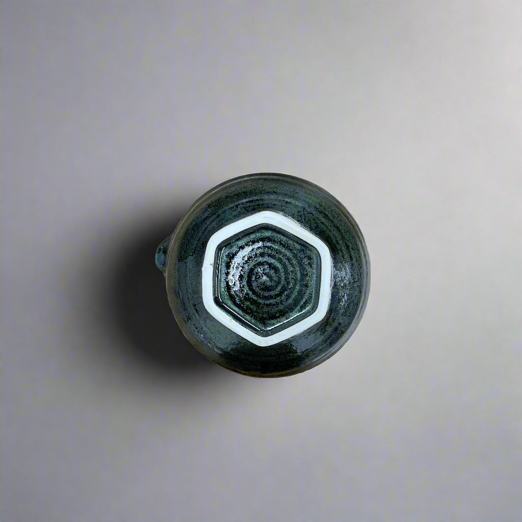 Seiangama: Hagi Irabo Matcha Bowl with Pouring Lip 萩イラボパーティー抹茶碗