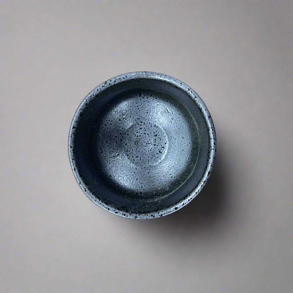 Seiangama: Handmade Mino-yaki Guinomi Cup 5 Piece Set with Wooden Box 手造り五様ぐい呑揃