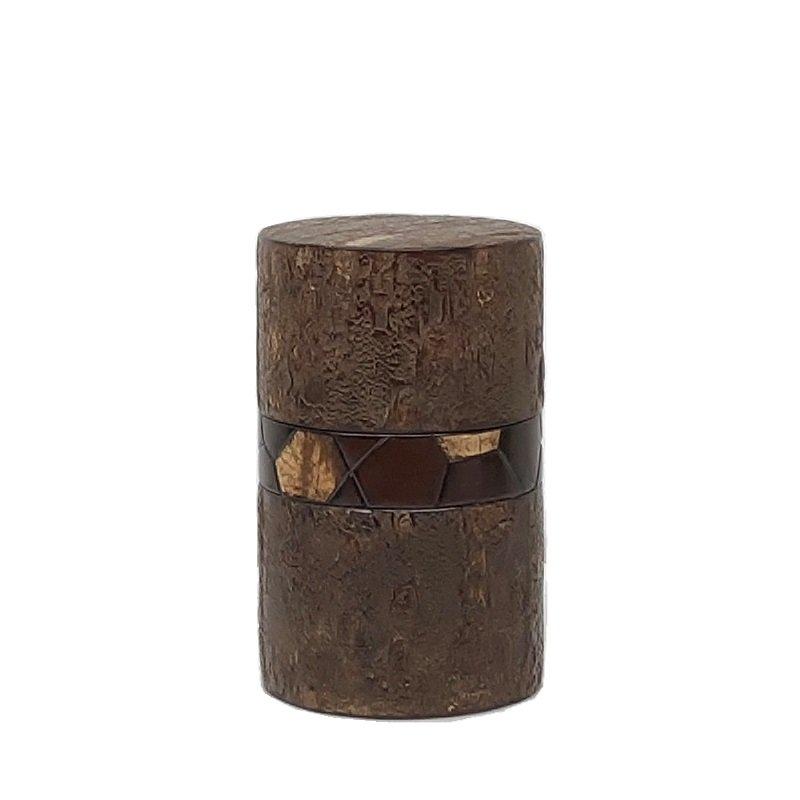 Fujiki Denshiro: Frosted Oyamazakura Bark Chazutsu (Horizontal Stripe) by Arakawa Keitaro 総皮茶筒 大山桜 霜降皮 横 (荒川慶太郎 作) - yunomi-jp.pro