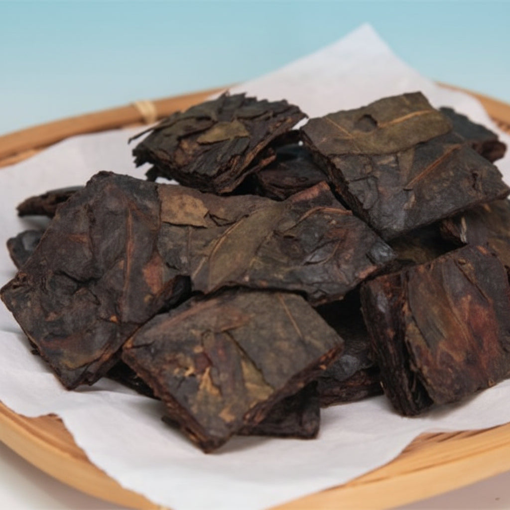 Goishicha Tea from farmer Nagao Kitamura 北村永夫の碁石茶 - yunomi-jp.pro