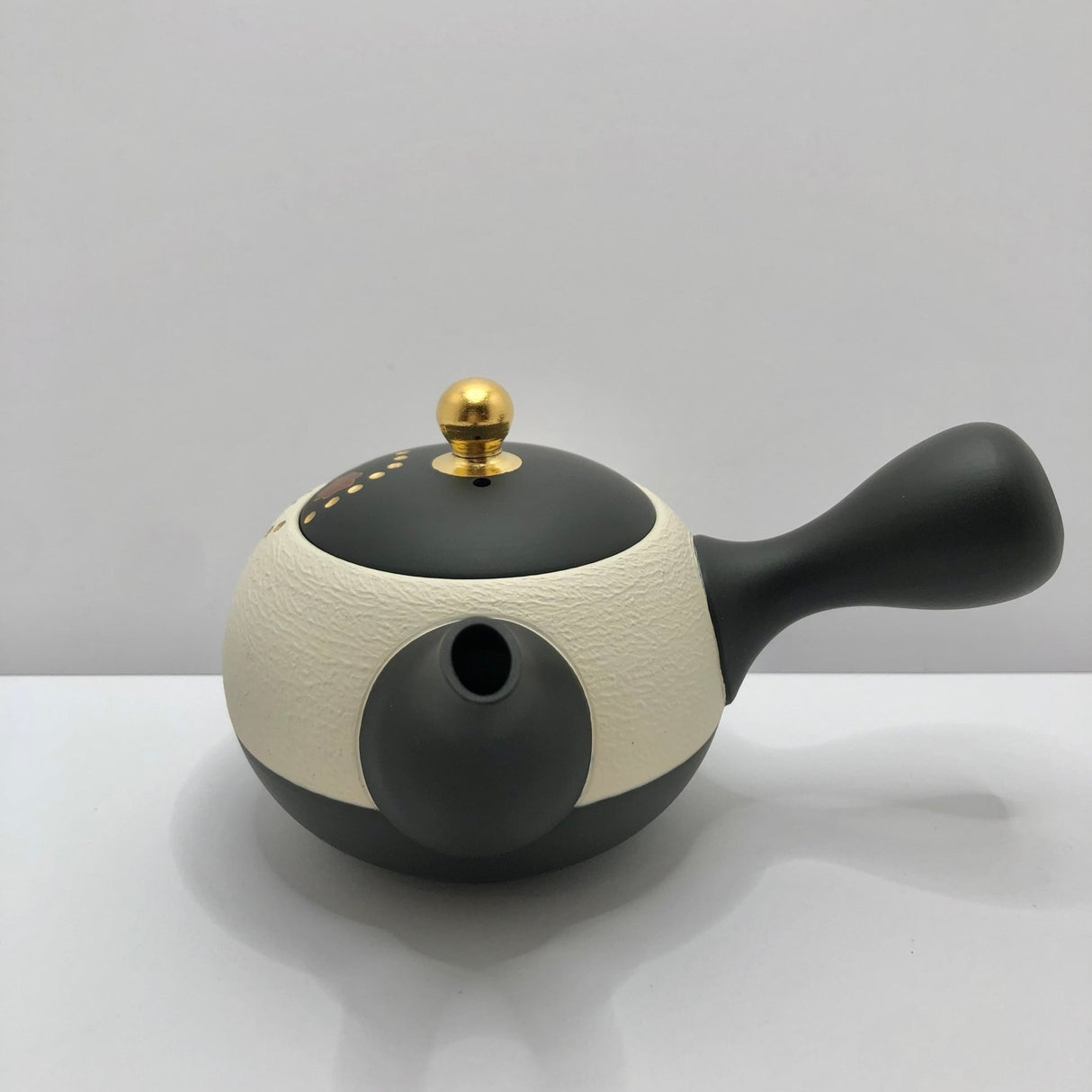 Isobe Ceramics mi122: Tokoname Kyusu Golden Autumn Leaves by Shouhou 200 ml 金彩紅葉桜 - yunomi-jp.pro