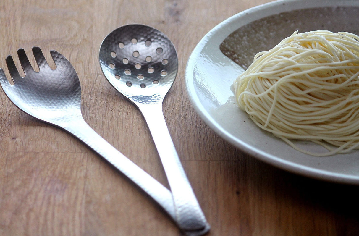 Japanese Hammer Tone Serving Spoon with Holes - yunomi-jp.pro
