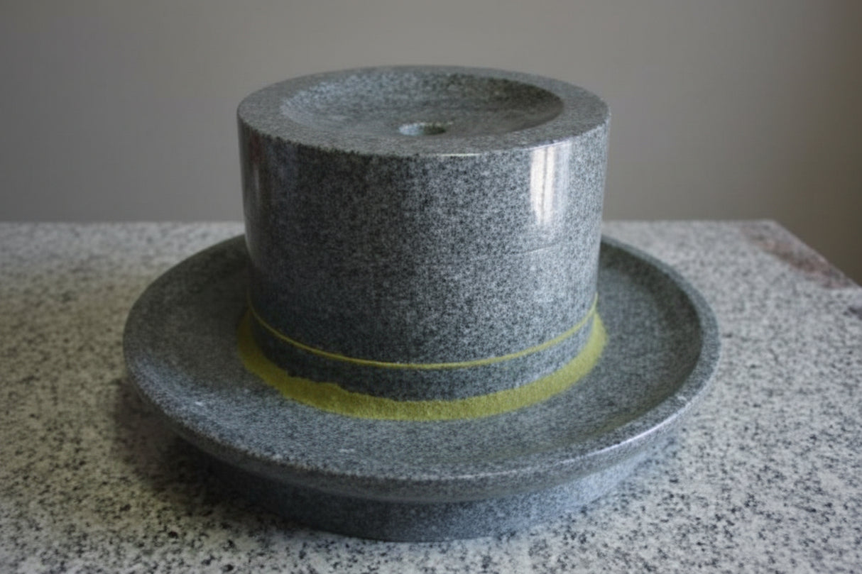 Oshima Stoneworks: Premium Matcha Stone Mill - yunomi-jp.pro