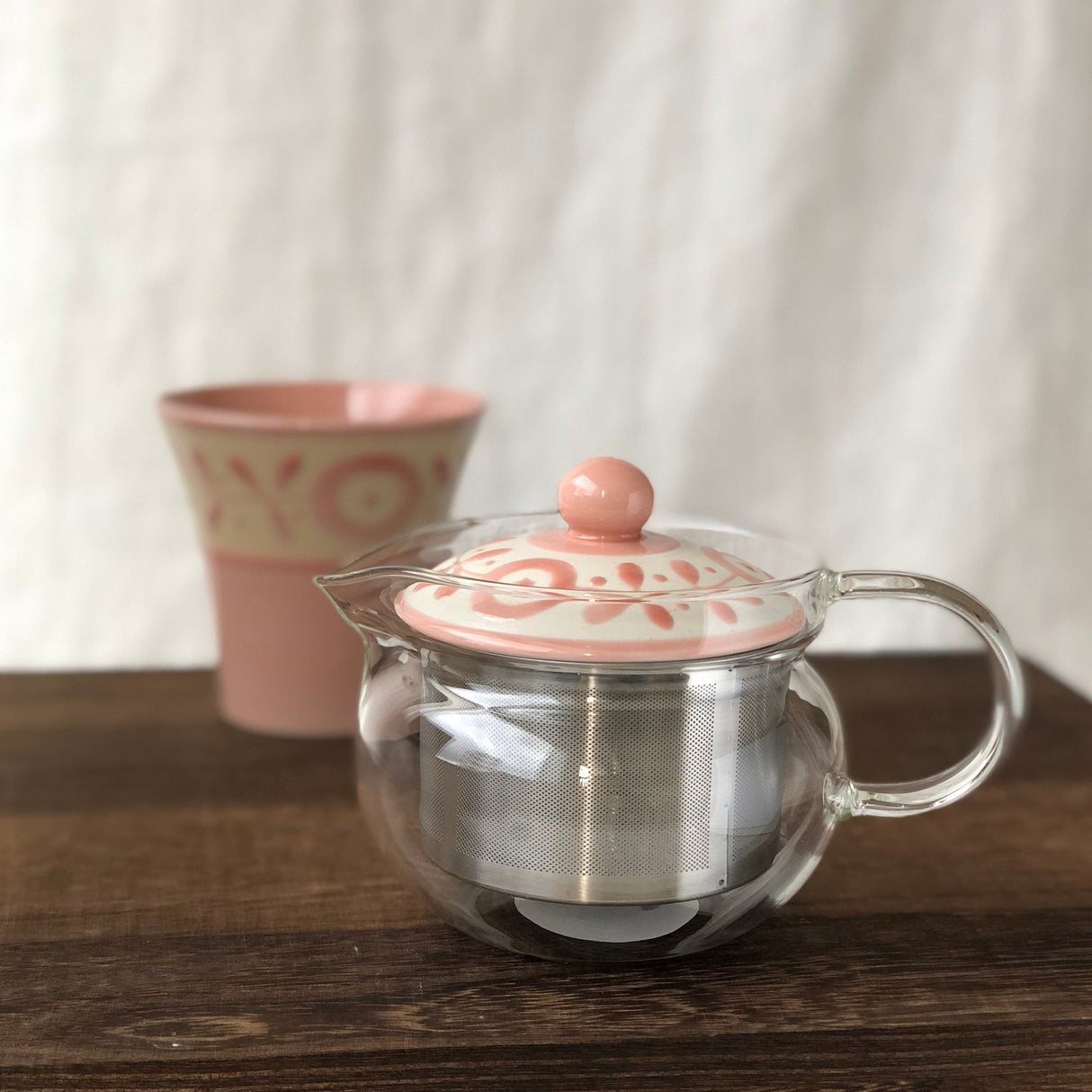 Saikai Ceramics: Gaeden, Tea Cup, Baby Pink - yunomi-jp.pro