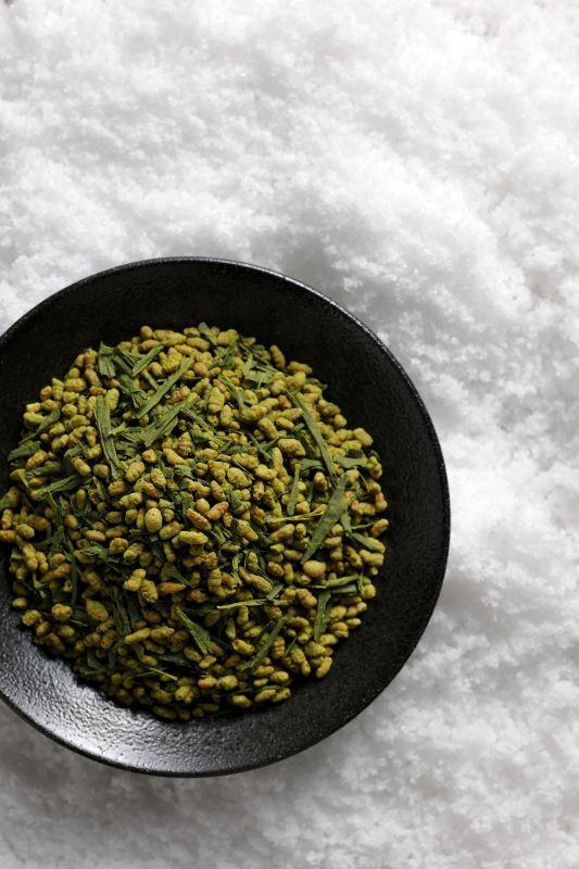Seikoen Tea Factory: Snow-Aged Yukimuro Genmaicha with Matcha 雪室こめ茶 - yunomi-jp.pro