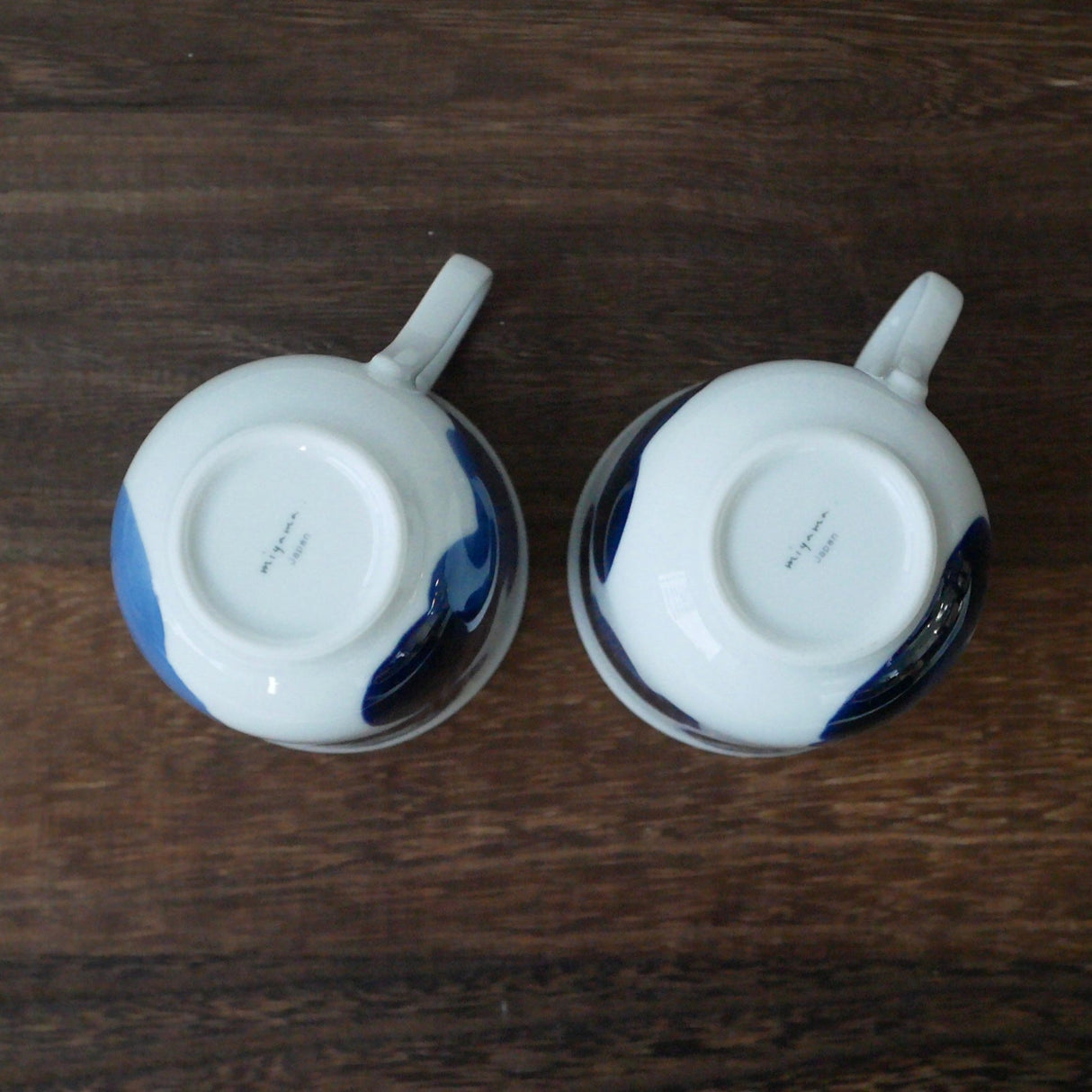 Yamani - Miyama Tableware: Blue Ink White Paired Mugs - yunomi-jp.pro