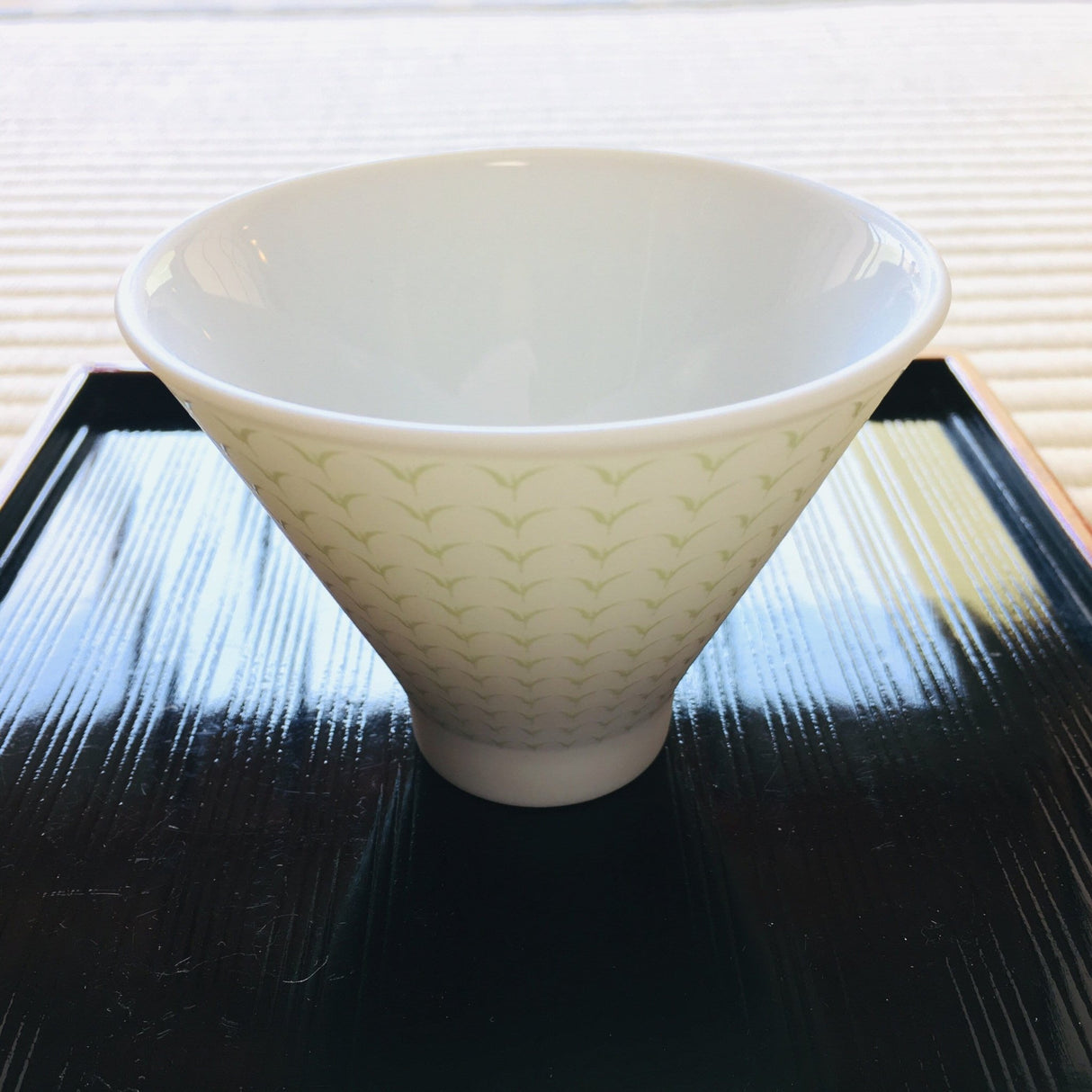 Yamani - Miyama Tableware: Chahaku Morning Glory Tea Cup - Gyokuro Green - yunomi-jp.pro