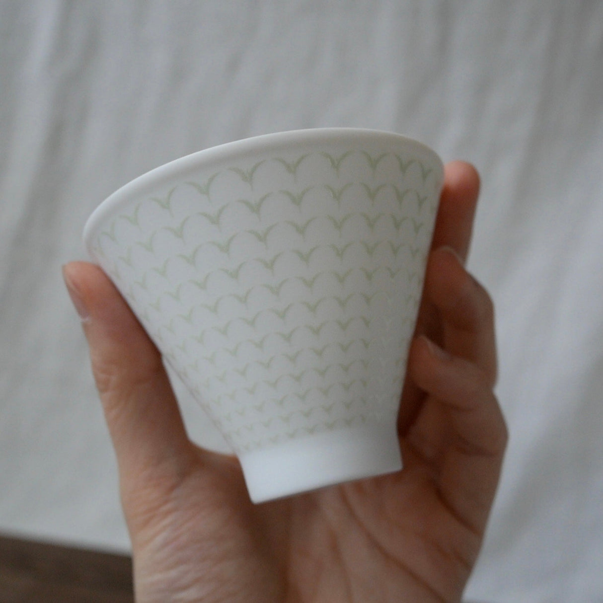 Yamani - Miyama Tableware: Chahaku Morning Glory Tea Cup - Gyokuro Green - yunomi-jp.pro