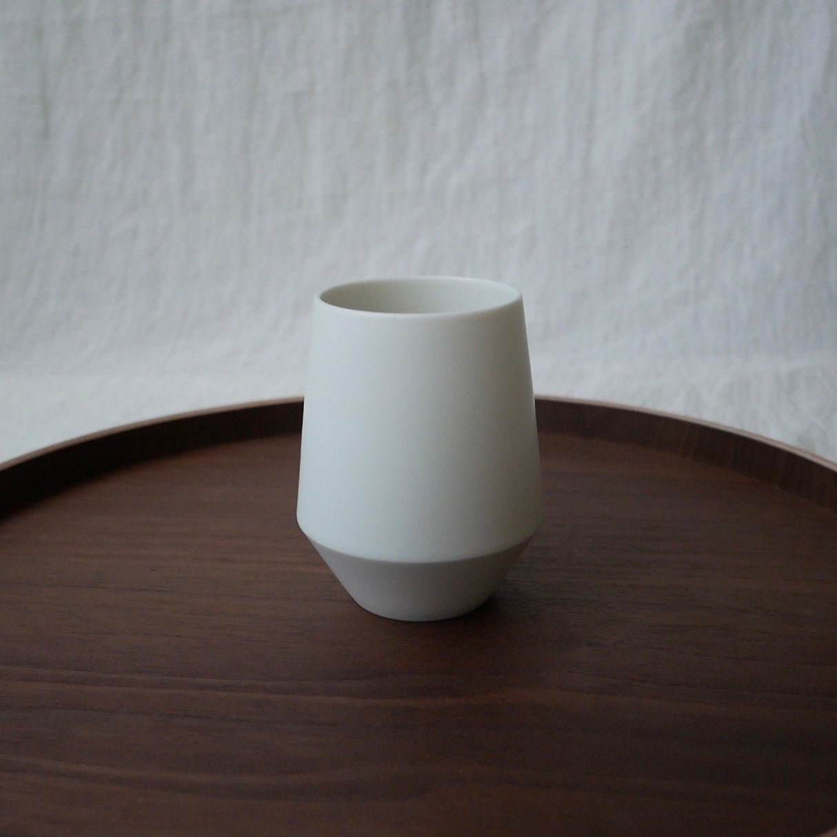 Yamani - Yamatsu Gifu: Minimalist Frustum Yunomi Tumbler, White - yunomi-jp.pro