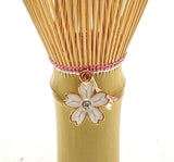 Suikaen: Chasen Matcha Whisk, Laughter (Pink Emi, 笑) - Yunomi.Cafe display unit (unopened)