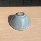 青萩 夏目抹茶碗 【日本製陶器】