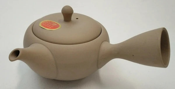 Takasuke Kiln (Y111) 高資陶苑: Tokoname Kyusu Tea Pot, Brown, Kikumaru Ceramic Mesh Strainer 250 ml