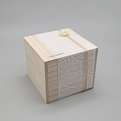 Emui × YUNOMI / HAKU Goblet（Handmade Ceramic / 桐箱入りユノミオリジナル）box