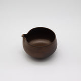 Emui × YUNOMI / YOIN (余韻) Matcha Pouring Bowl (Handmade Ceramic / 桐箱入りユノミオリジナル) yunomi-jp.pro