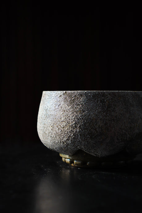 Emi Nakagawa: Handmade Matcha Bowl Kasumi-ishi 霞石 (Miststone)_4