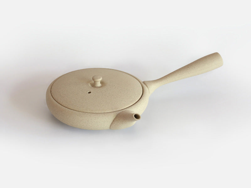 Jinsui Kiln: TOKI - KINARI, Flat Tokoname Kyusu Tea Pot (80ml)