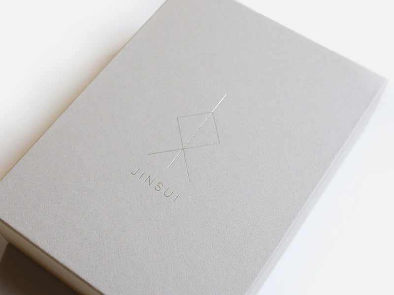 Jinsui Kiln: TOKI - SHIROHAI, Flat Tokoname Kyusu Tea Pot (80ml, Gray)