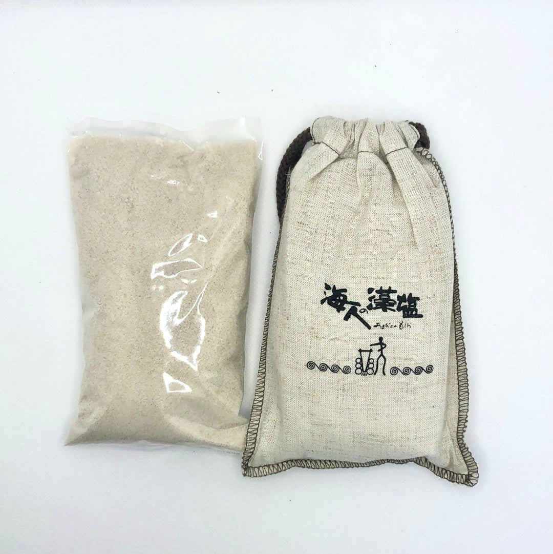 Amabito no Moshio Gourmet Seaweed Salt with Gift Bag by Kamagari Bussan - yunomi-jp.pro