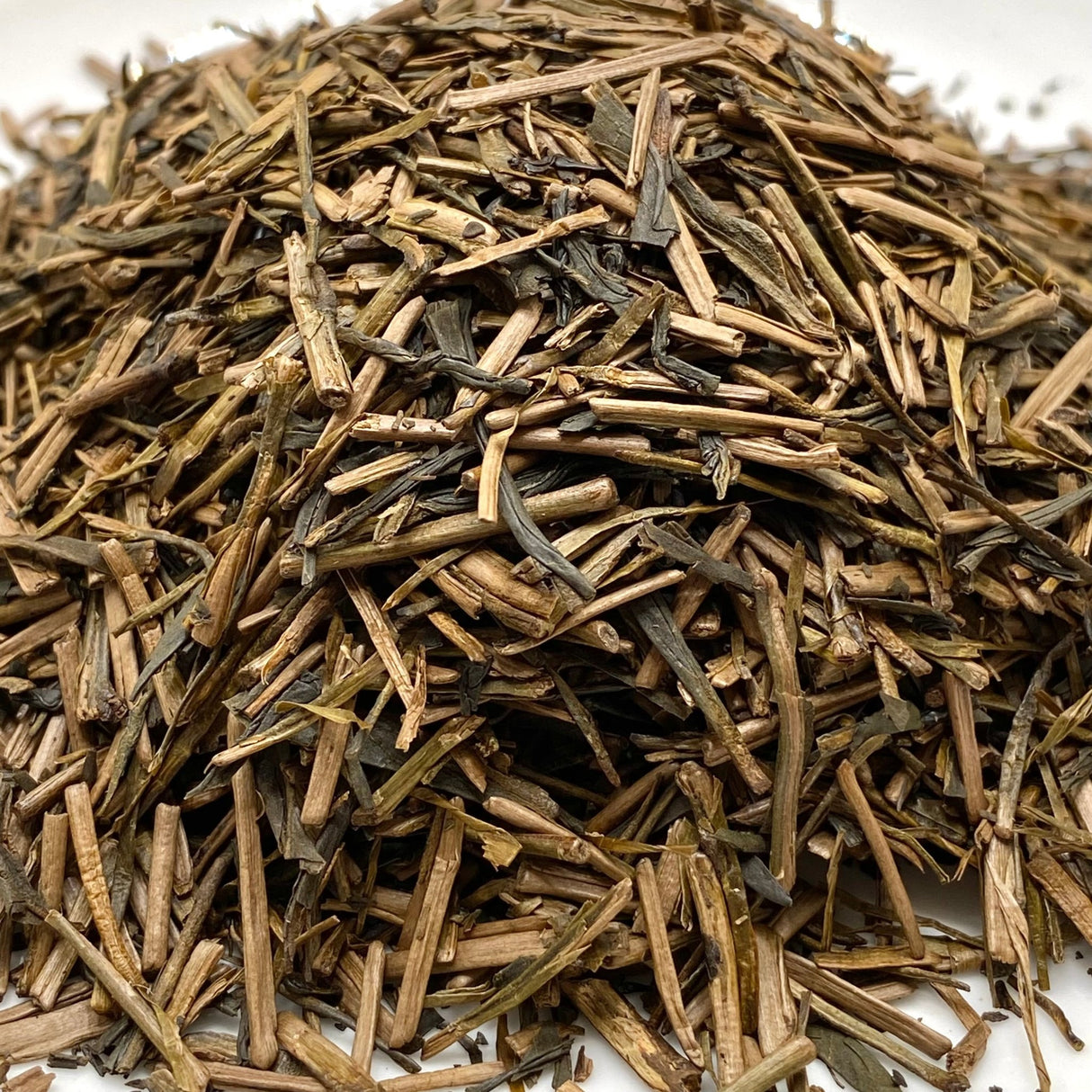 Azuma Tea Garden: Roasted Green Tea Stems, Kukihojicha - yunomi-jp.pro