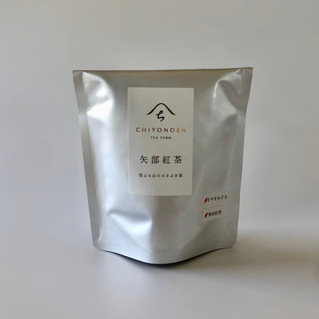 Chiyonoen Tea Garden: #22 Mountain-Grown Yame Black Tea, Single Cultivar Sayama Midori - yunomi-jp.pro