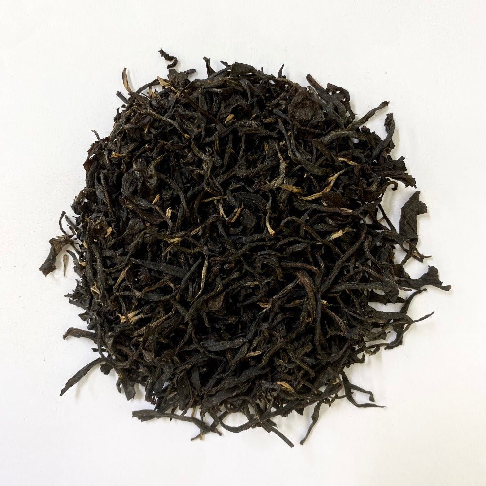 Chiyonoen Tea Garden: #24 Mountain-Grown Yame Black Tea, Single Cultivar Benifuuki Summer - yunomi-jp.pro