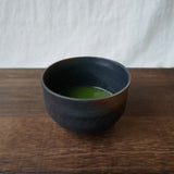 Kizoku Club: Black Bizen-yaki Mini Matcha Bowl - yunomi-jp.pro