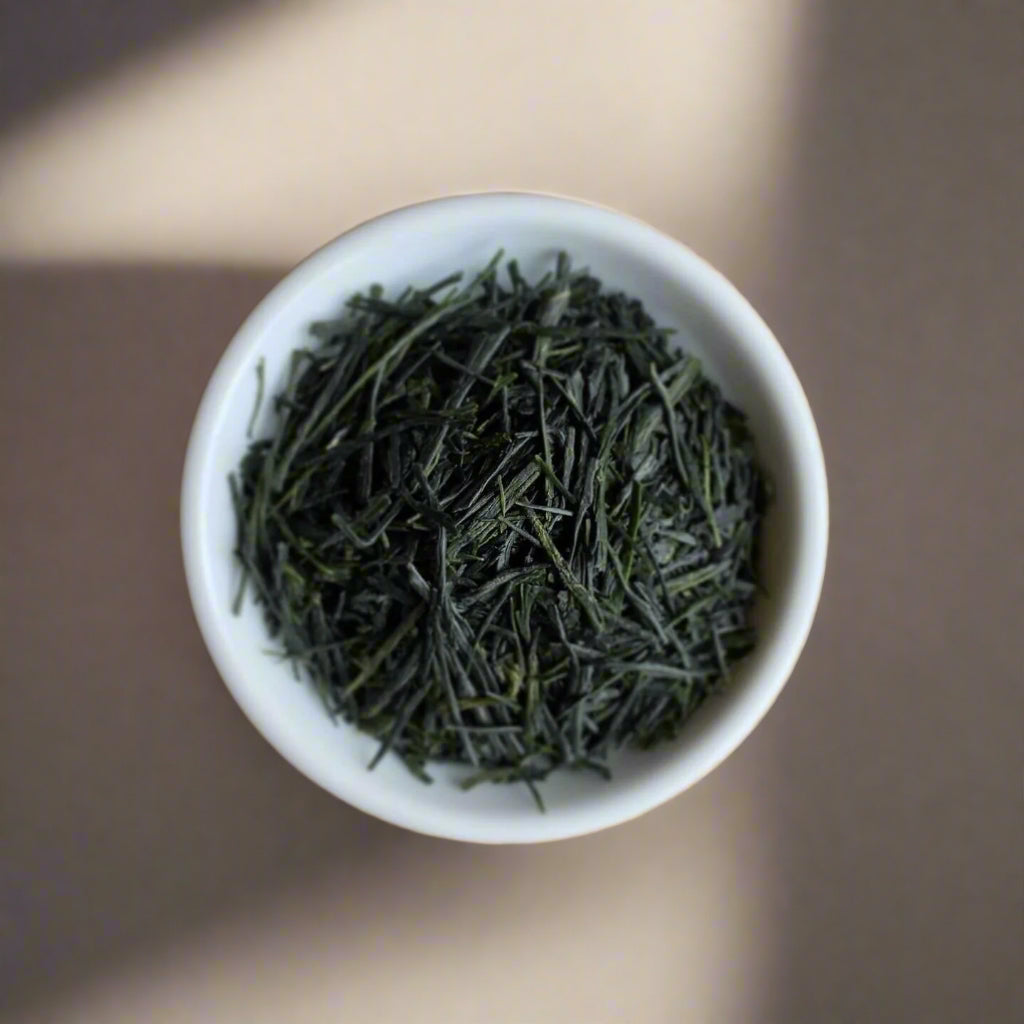 Kurihara Tea #16: Competition Grade Saemidori Heritage Gyokuro Green Tea - yunomi-jp.pro