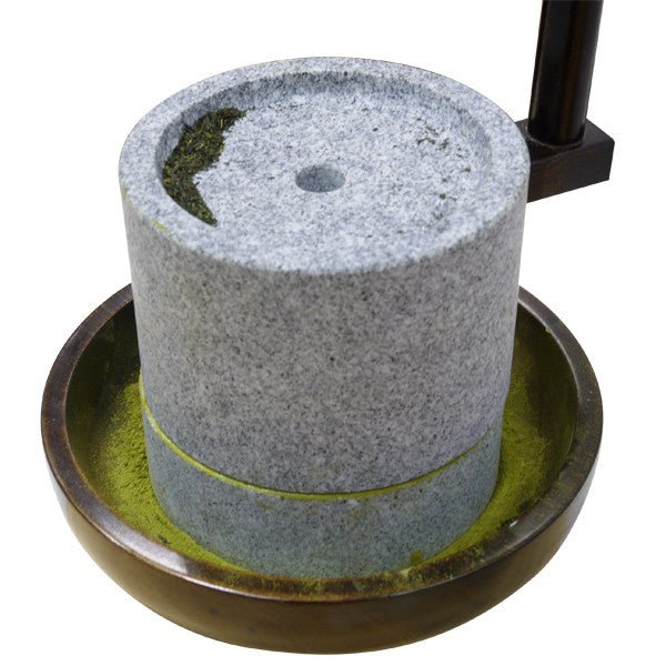 Nakayama Stoneworks: Personal Matcha Stone Mill (Large) - yunomi-jp.pro