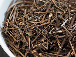 Obubu Tea: Roasted Summer Tencha Stems - Suzume (Tenbone Hojicha) - yunomi-jp.pro