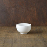 Oda Pottery: Kushime Porcelain Sencha Cup for Tea Tasting - yunomi-jp.pro