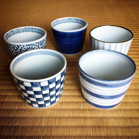 Saikai Ceramics: 5-piece Aritayaki Soba Cup Set, Indigo Design Series - yunomi-jp.pro