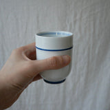 Saikai Ceramics: Blue Trim, White Porcelain Yunomi Tea Cup with Blue Accents 150 ml - yunomi-jp.pro