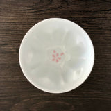 Sakura Shaped Porcelain Tea Cup - yunomi-jp.pro
