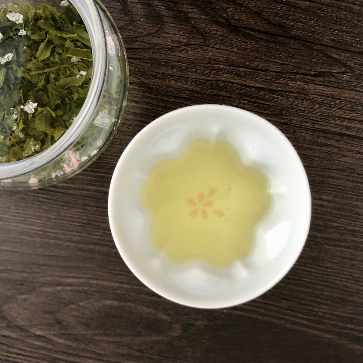 Sakura Shaped Porcelain Tea Cup - yunomi-jp.pro