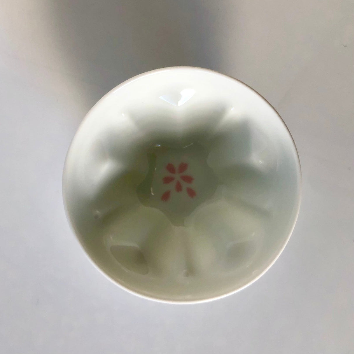 Sakura Shaped Porcelain Tea Cup - yunomi-jp.pro