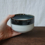 Yamaki Ikai M2034: Toho Blue Yohen Matcha Tea Bowl 唐峰紺窯変抹茶碗 - yunomi-jp.pro