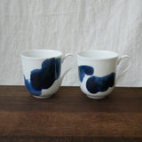 Yamani - Miyama Tableware: Blue Ink White Paired Mugs - yunomi-jp.pro