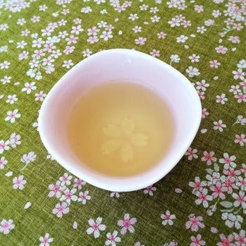 Yamani - Miyama Tableware: Sakura Sencha Tea Cup Pink - yunomi-jp.pro