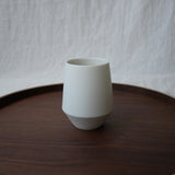 Yamani - Yamatsu Gifu: Minimalist Frustum Yunomi Tumbler, White - yunomi-jp.pro