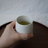 Yamani - Yamatsu Gifu: Minimalist Frustum Yunomi Tumbler, White - yunomi-jp.pro